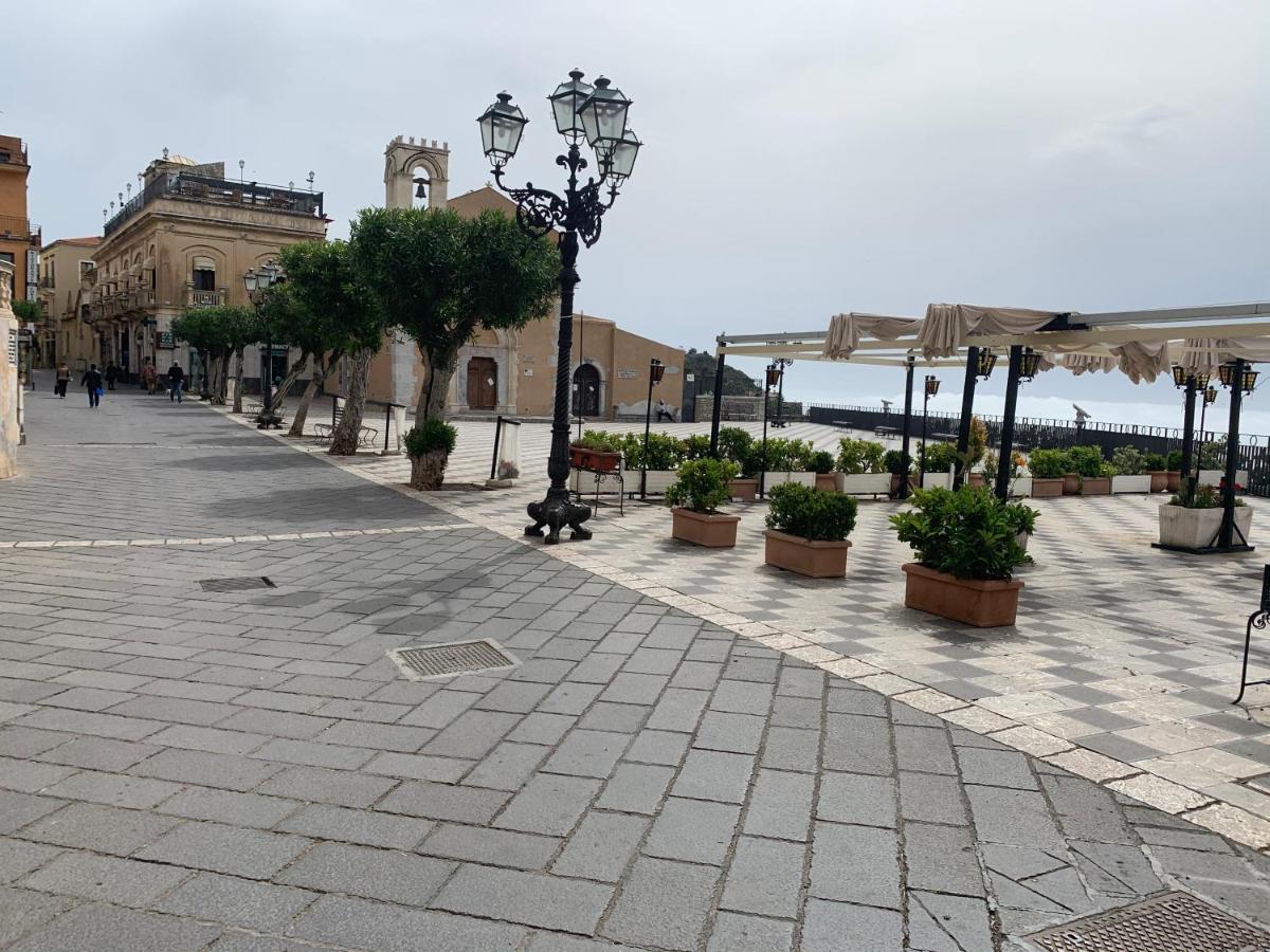 Panoramic Taormina Bay View Leilighet Eksteriør bilde